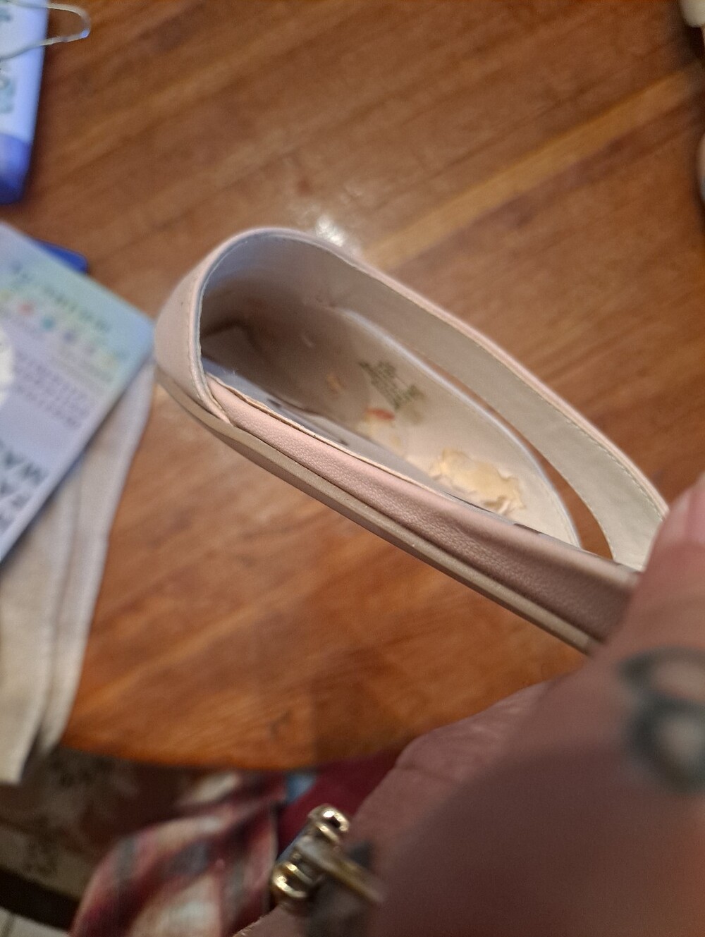 Sam Edelman Two-Tone Pointed D'Orsay Flats in Cream and Tan - Picture 7 of 7